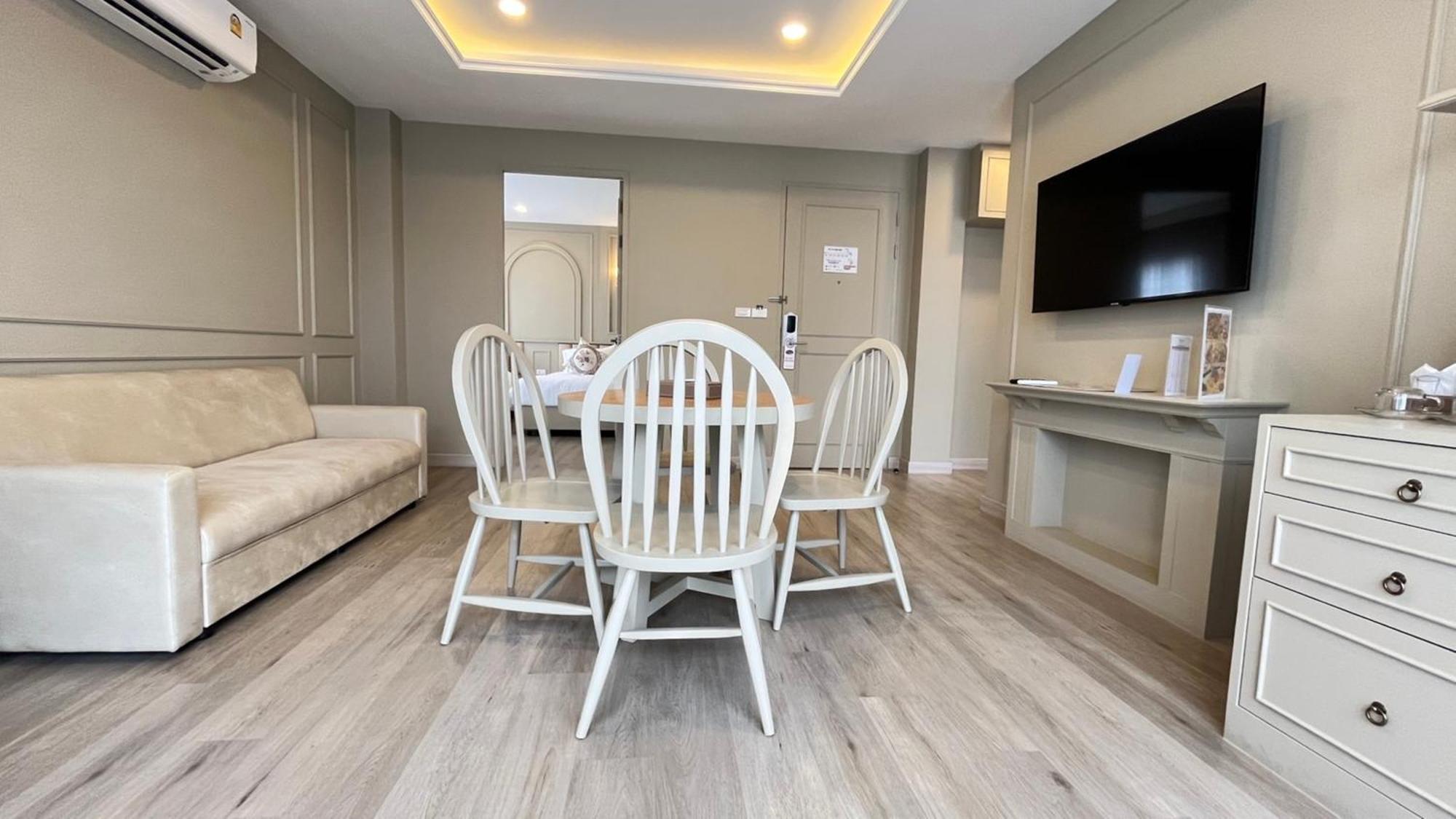 Eurana Boutique Hotel 4*
